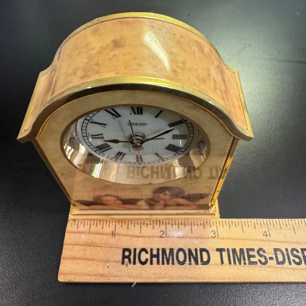Linden Alarm Clock Desk Gold Raphael Angels Cherubs‎ Roman Numeral Quartz B-11